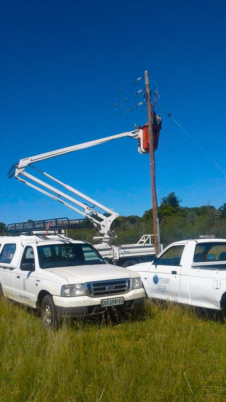 Pole maintenance with the Musi fleet